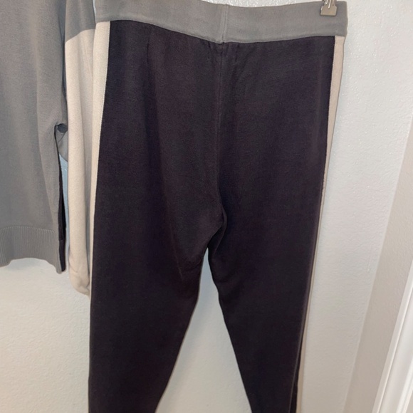 MONROW Color Block Gray/Tan Two-Piece Knit Jogger Set Size S/M - Picture 12 of 15